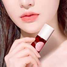 Load image into Gallery viewer, 4 Colors Lip Tint Stain Set,Matte Velvet Lip Tint Watery Lip Stain Mini Liquid Lipstick, Moisturizing Waterproof Long Wear Plump Lip Gloss Long-lasting Waterproof Korean Lip Tint Non-Sticky…
