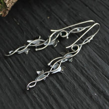 Load image into Gallery viewer, Ivy Leaf Alloy Dangle Earrings
