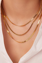 Load image into Gallery viewer, Triple-Layered Snake Chain Necklace
