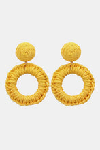 Load image into Gallery viewer, Round Shape Raffia Grass Dangle Earrings
