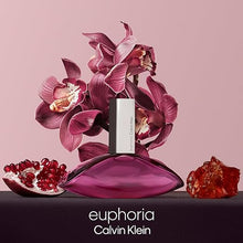 Load image into Gallery viewer, Calvin Klein Euphoria Eau de Parfum – Chypre Women&#39;s Perfume – With Notes of Pomegranate, Black Orchid, Lotus Blossom &amp; Mahogany Wood – Luxury Perfumes for Women – Long Lasting Fragrance
