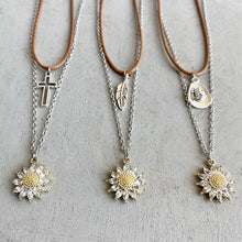 Load image into Gallery viewer, Sunflower Pendant Necklace Set
