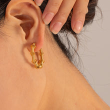 Load image into Gallery viewer, 18K Gold-Plated Stainless Steel C-Hoop Earrings
