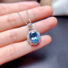 Load image into Gallery viewer, Platinum-Plated Zircon Pendant Necklace
