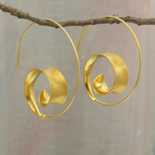 Load image into Gallery viewer, Spiral Design Hoop Earrings
