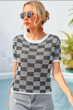 Load image into Gallery viewer, Checkered Short Sleeve Knit Top
