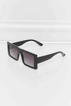 Load image into Gallery viewer, Square Polycarbonate Sunglasses
