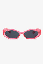 Load image into Gallery viewer, Polycarbonate Frame Wayfarer Sunglasses
